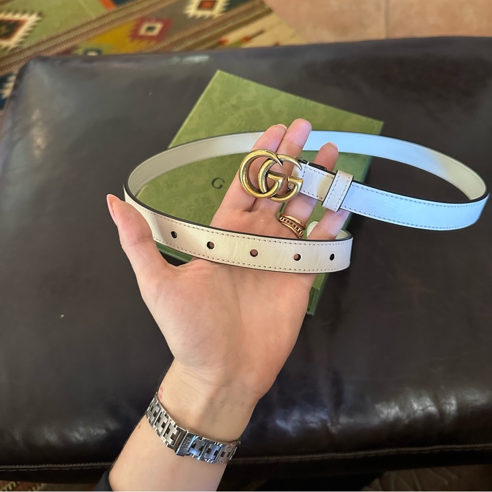 Gucci Thin Leather Belt With Double G Buckle